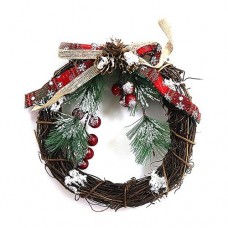 Купить Рождественский венок на двери Ягоды с шишками в снегу 0485 d 20cм Дом, сад, огород